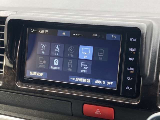 Toyota Hiace Van 12