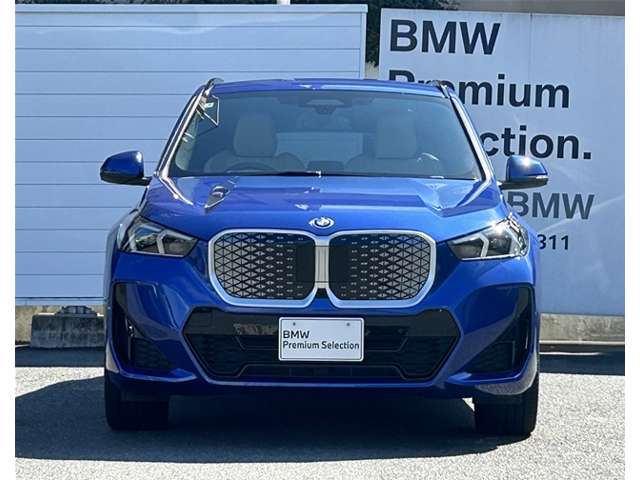 BMW iX1 2