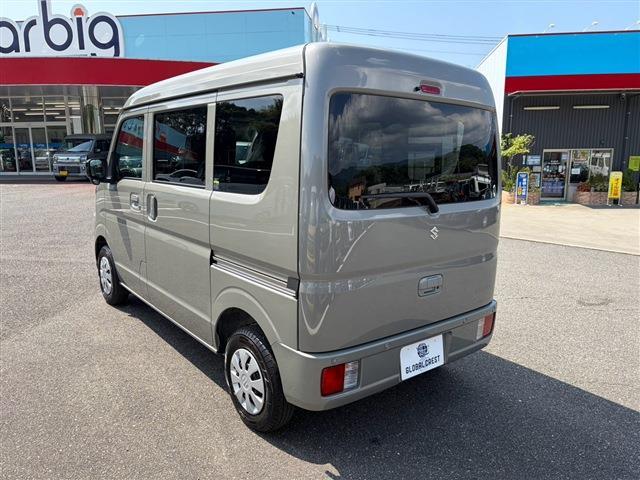 Suzuki Every 8