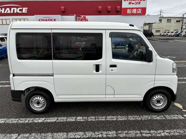 Toyota Pixis Van 9