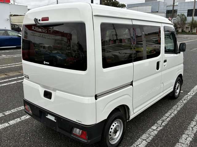 Toyota Pixis Van 10