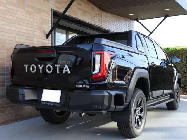 Toyota Hilux 11