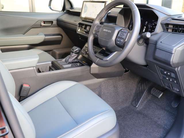 Toyota Hilux 4