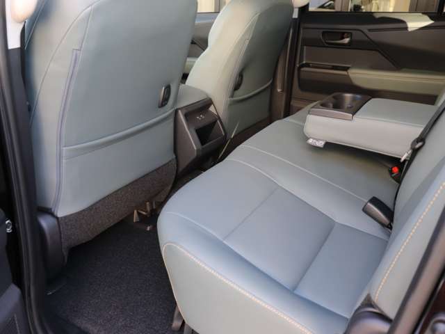 Toyota Hilux 5