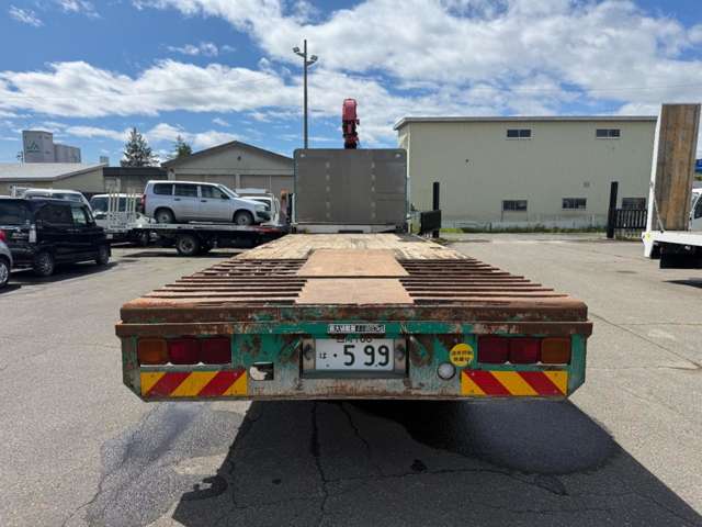 Mitsubishi Fuso Super Great 9