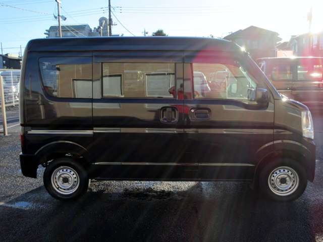 Nissan NV100 Clipper 8