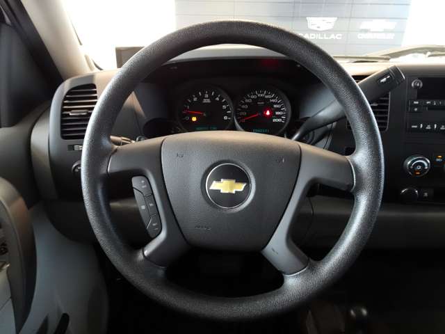 Chevrolet Silverado 11