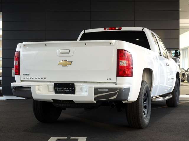Chevrolet Silverado 3