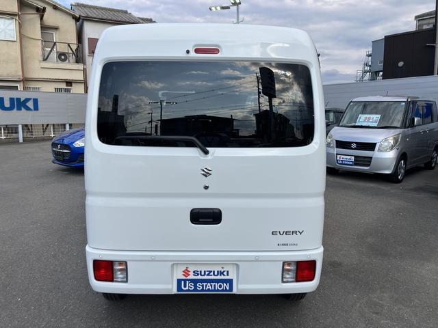 Suzuki Every 3