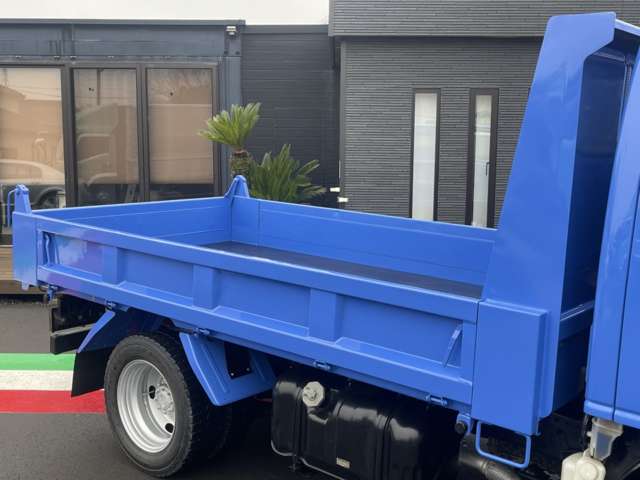 Isuzu Elf 5