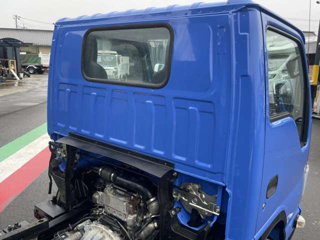 Isuzu Elf 9