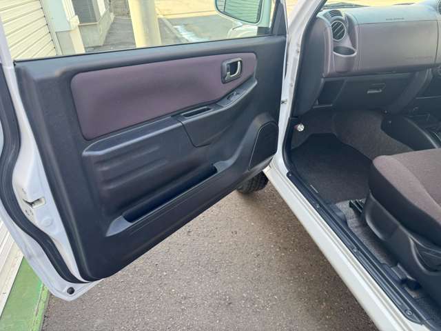 Mitsubishi Pajero Mini 12