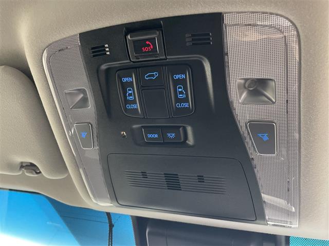 Toyota Alphard 12