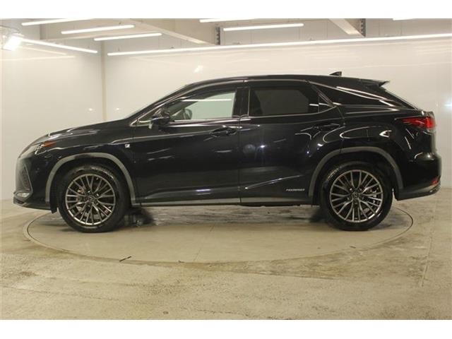Lexus RX 9