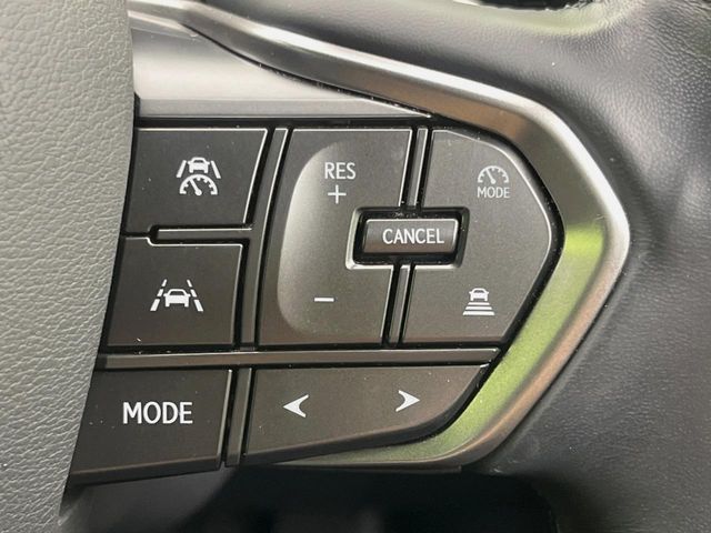 Lexus LBX 7