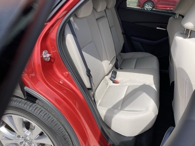 Mazda CX-30 8