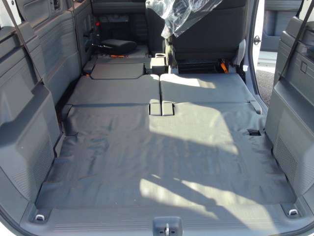 Honda N-VAN 11