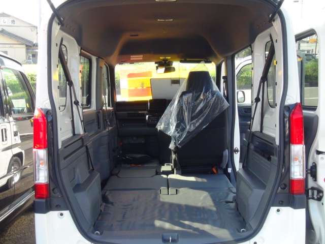 Honda N-VAN 10