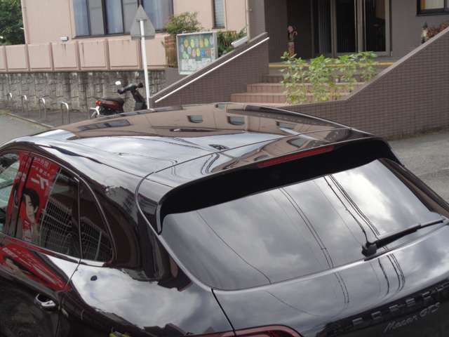 Porsche Macan 11
