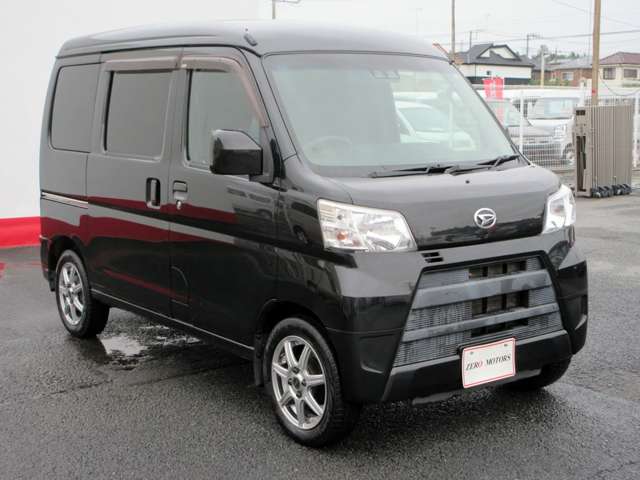 Daihatsu Hijet Cargo 9