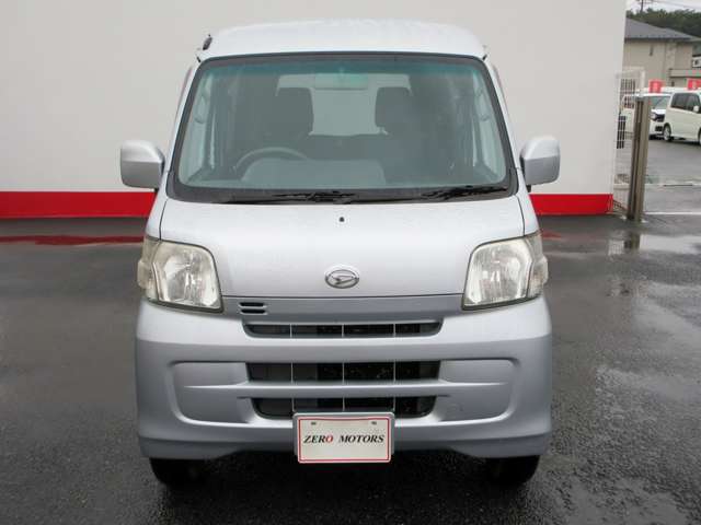 Daihatsu Hijet Cargo 10