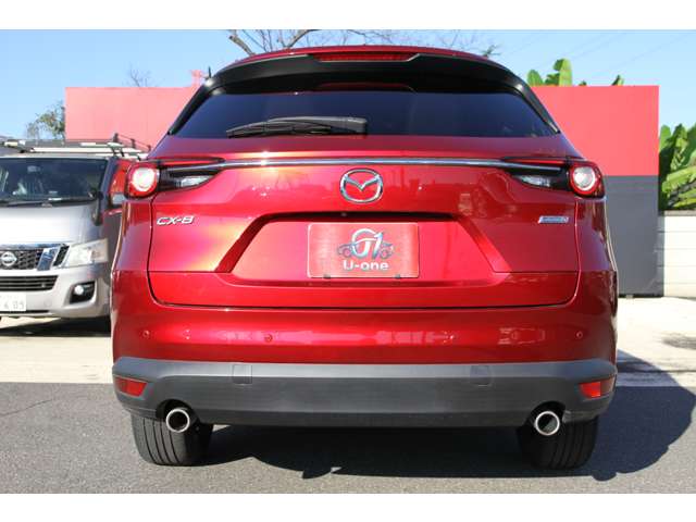 Mazda CX-8 10