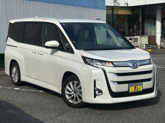 Toyota Noah 7