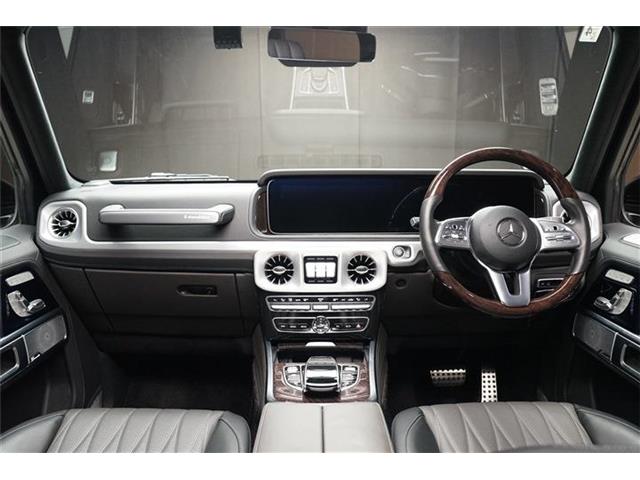 Mercedes-Benz G-Class 4