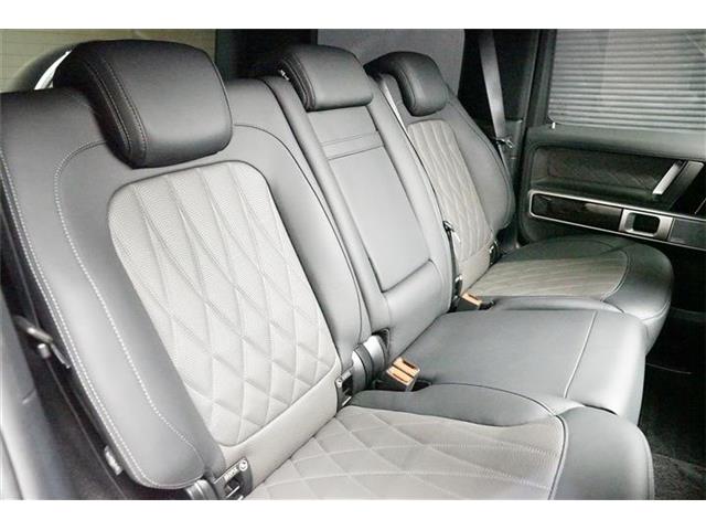 Mercedes-Benz G-Class 10