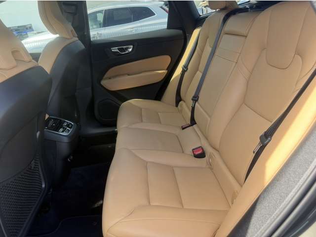 Volvo XC60 12