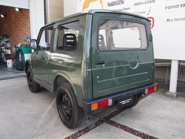 Suzuki Jimny 4