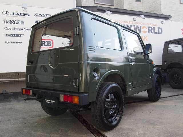 Suzuki Jimny 6
