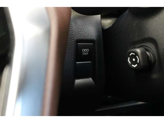 Toyota Harrier 12