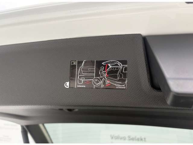 Volvo XC90 11