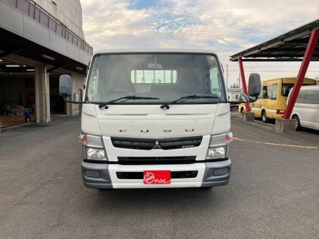 Mitsubishi Fuso Canter 4