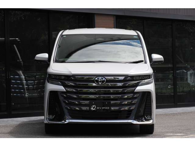 Toyota Vellfire 6