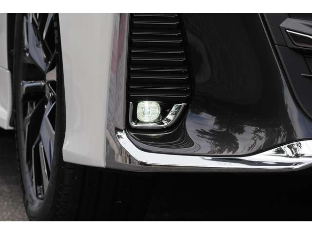 Toyota Vellfire 10