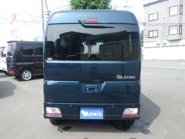 Daihatsu Atrai 6