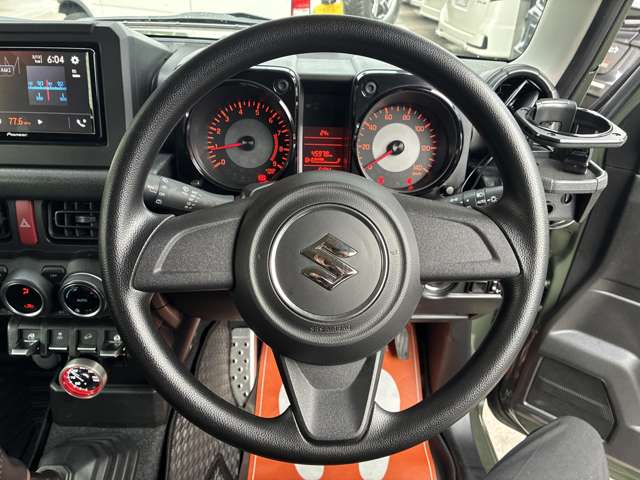 Suzuki Jimny 12