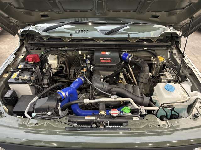 Suzuki Jimny 4