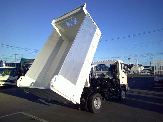 Hino Ranger 7