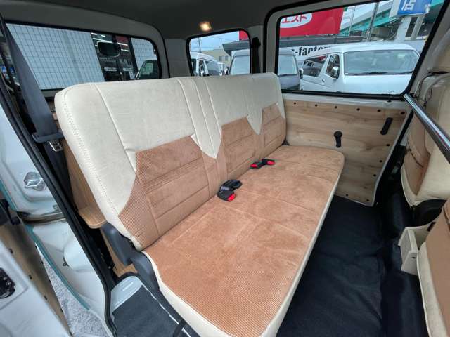 Toyota Town Ace Van 3