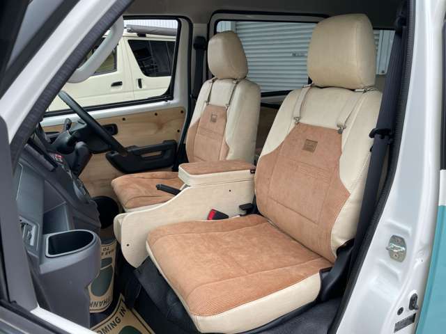 Toyota Town Ace Van 8
