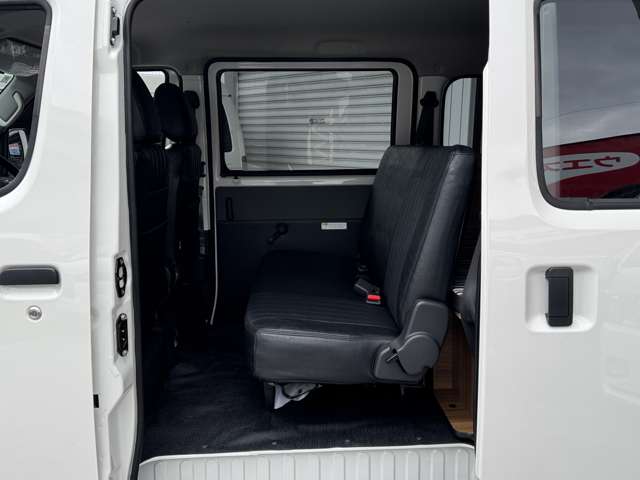 Toyota Town Ace Van 9