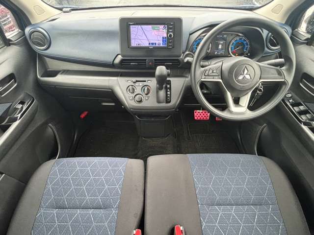 Mitsubishi eK X 5