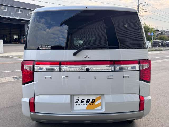 Mitsubishi Delica D:5 3