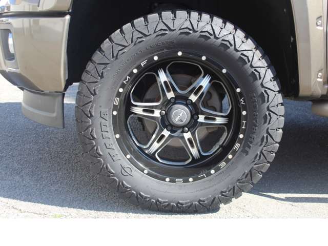 GMC Sierra 4