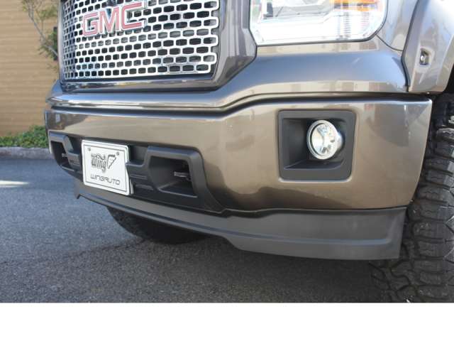 GMC Sierra 5