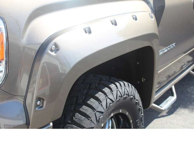 GMC Sierra 9