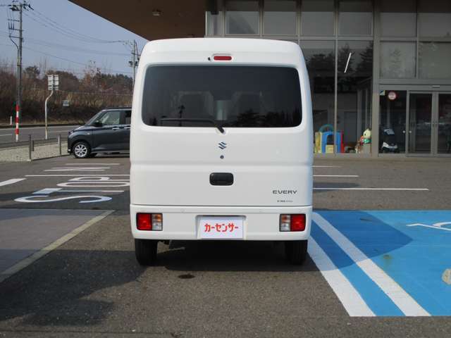 Suzuki Every 6